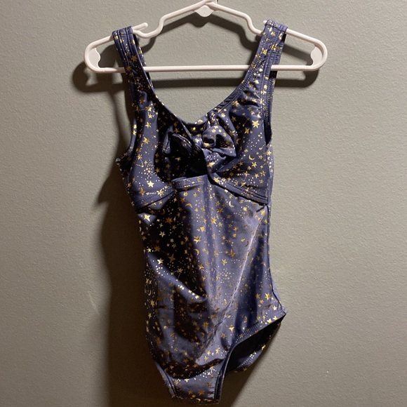 BRAND NEW GIRLS ONE PIECE SWIM SUIT SIZE 6/6X! NWT! SMOKE FREE HOME! - Picture 1 of 4